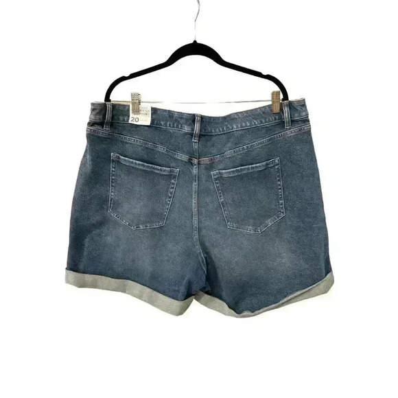 Lane Bryant Signature Fit Boyfriend Midi Shorts Size 20, NWT - Picture 5 of 7